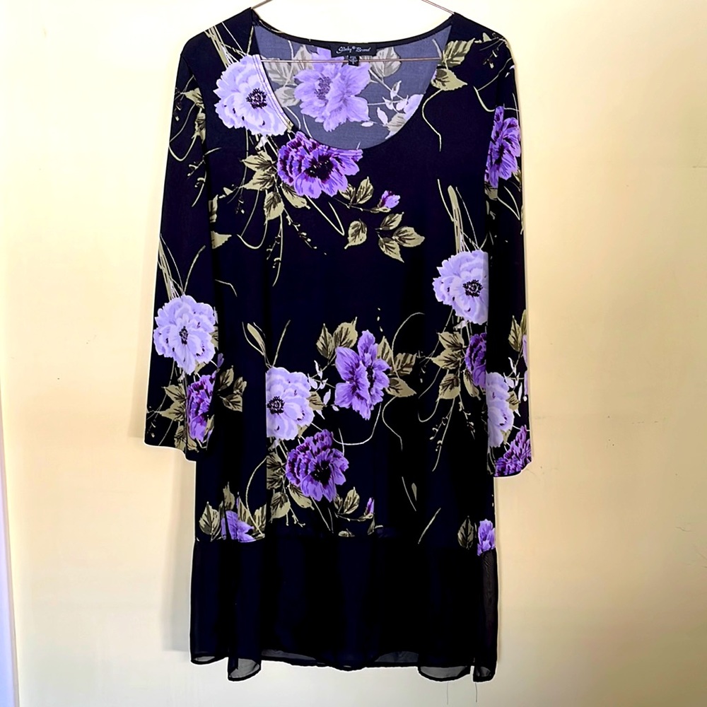 Beautiful Slinky Brand Tunic